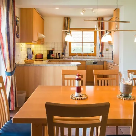 Freesenbruch Doppelhaushälfte 10a - Meeresbriese Ferienhaus Ostseeheilbad Zingst